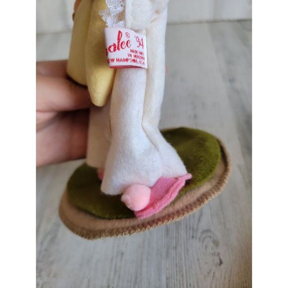 Annalee 1994 child blanket Grandma pajamas teddy bear doll xmas figure - Picture 5 of 8